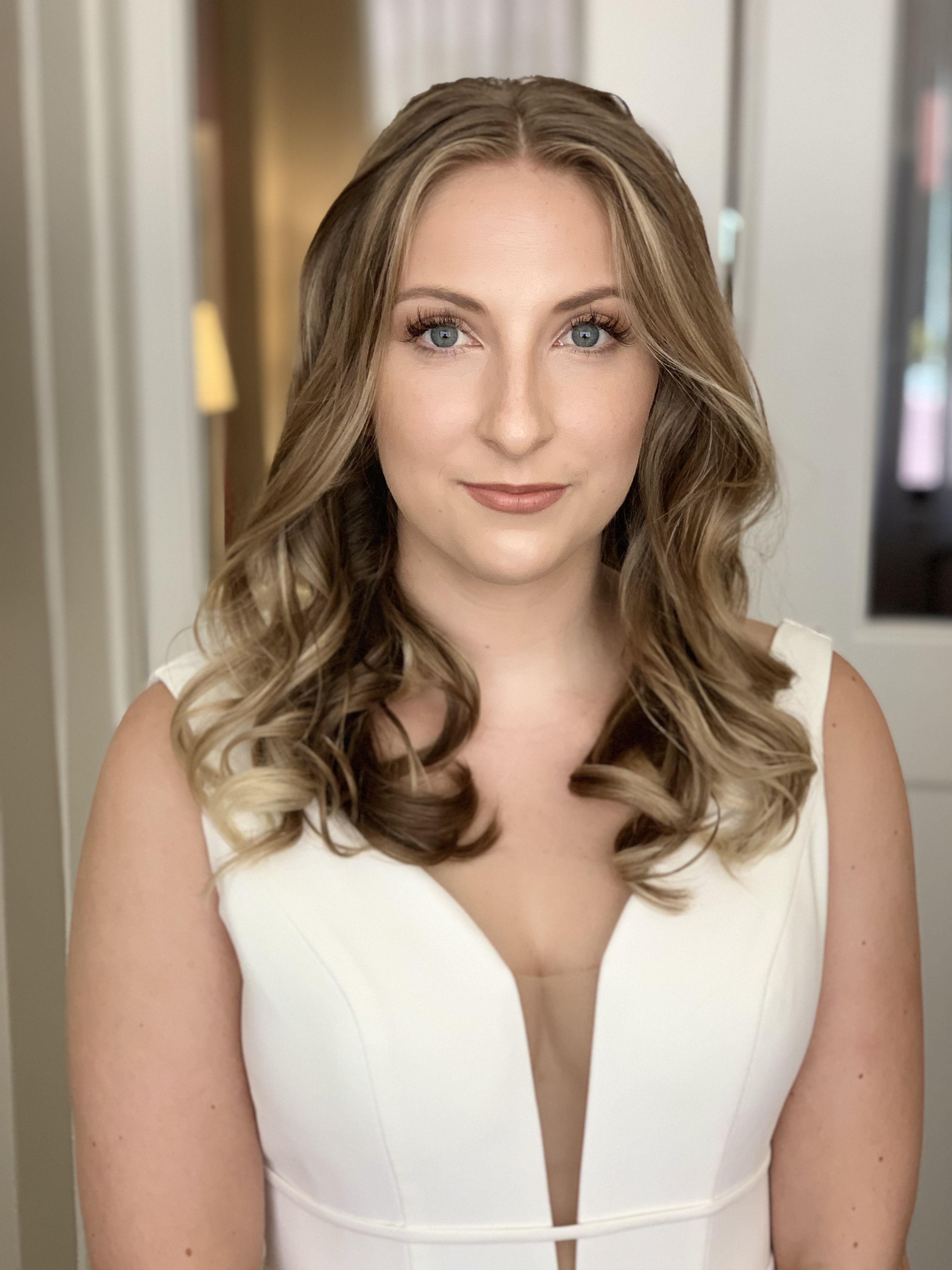 Lisa Barcus — hair & makeup artist portfolio photo 12