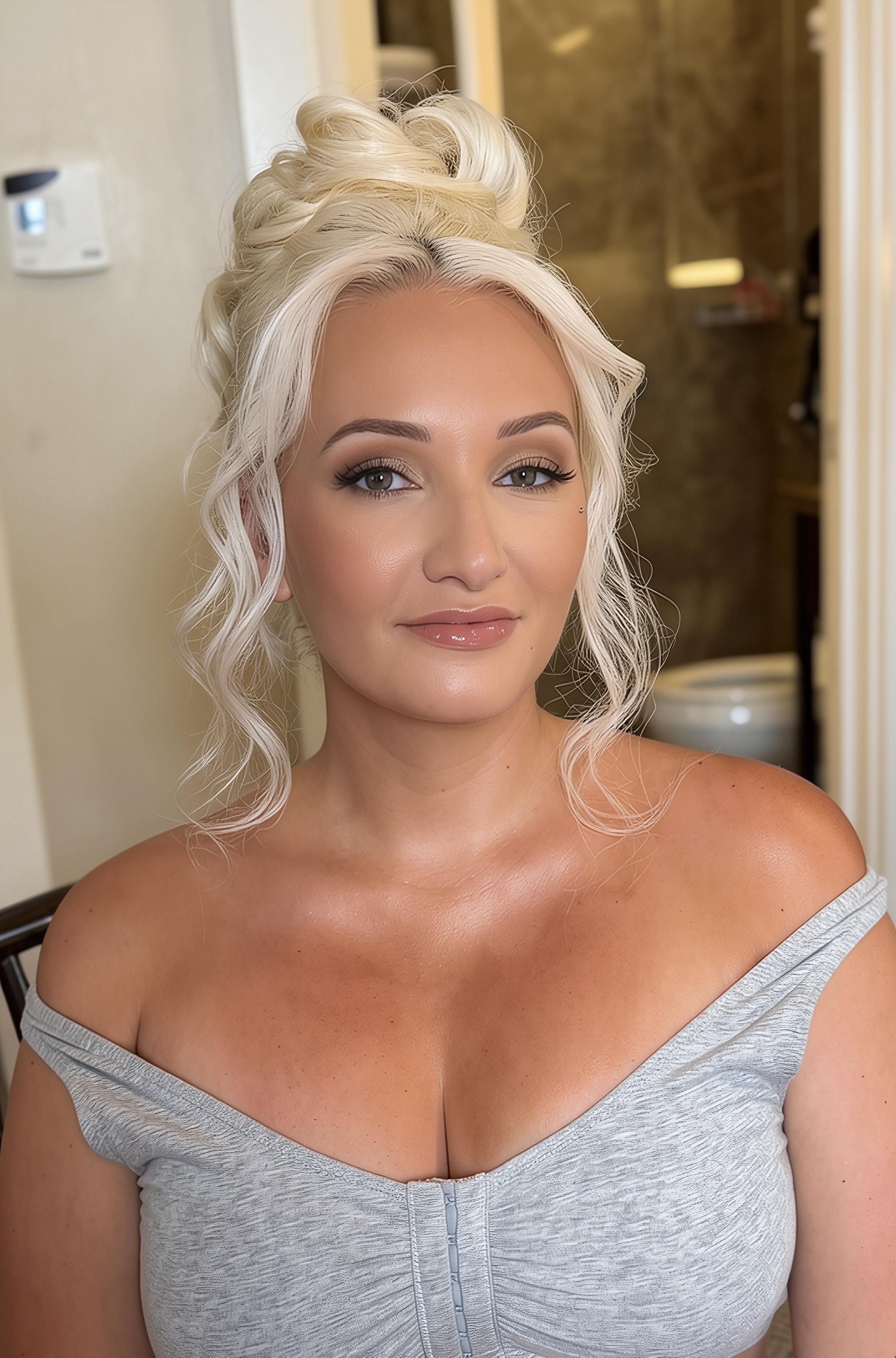 Aurora “Ipo” Thomas — makeup artist portfolio photo 7